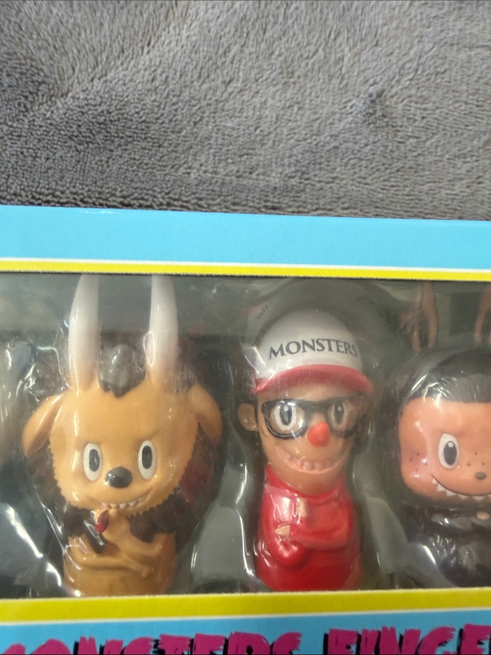 The Monsters Finger Doll Set - by Kasing Lung. Sealed box. - Picture 6 of 7